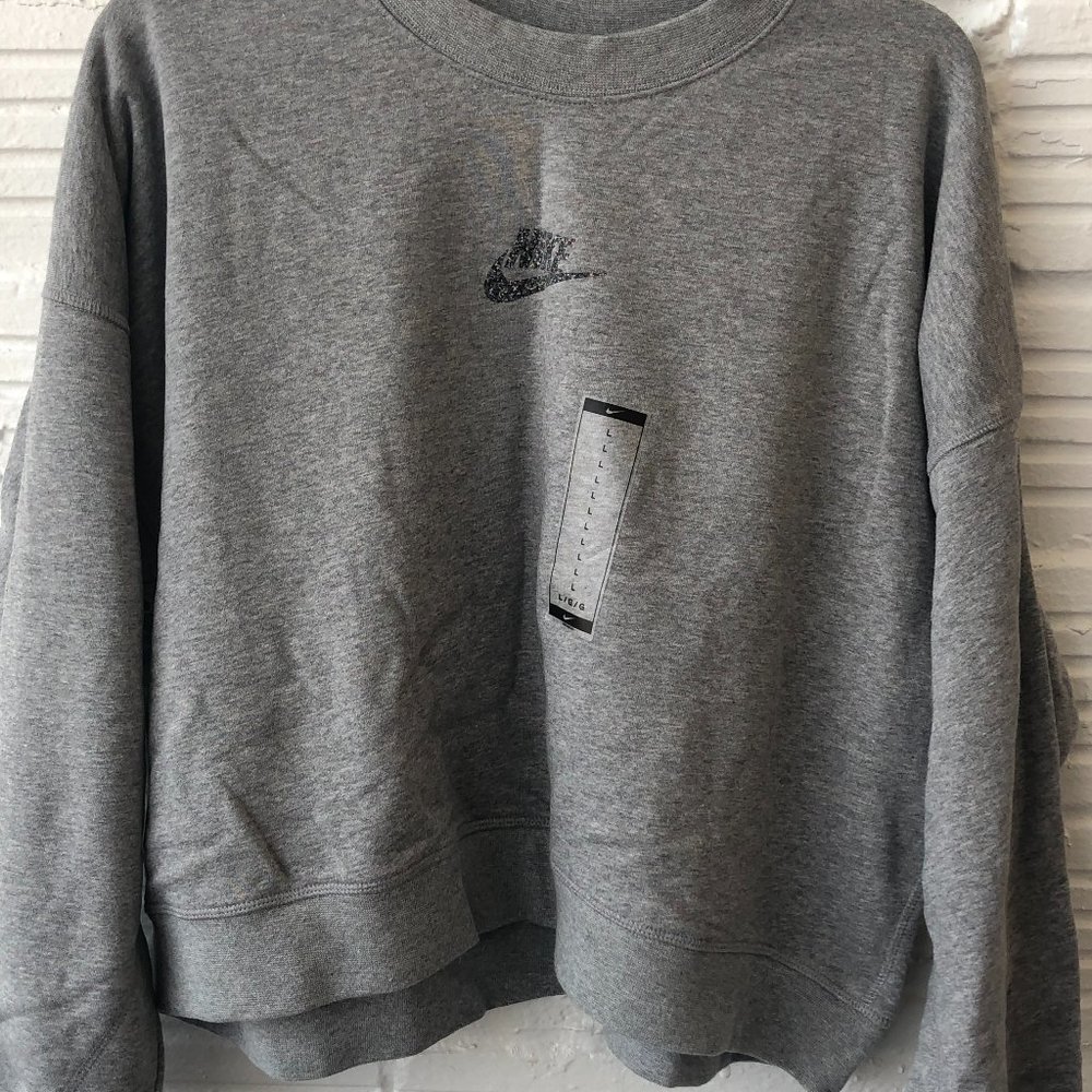 Nike crop top sweater